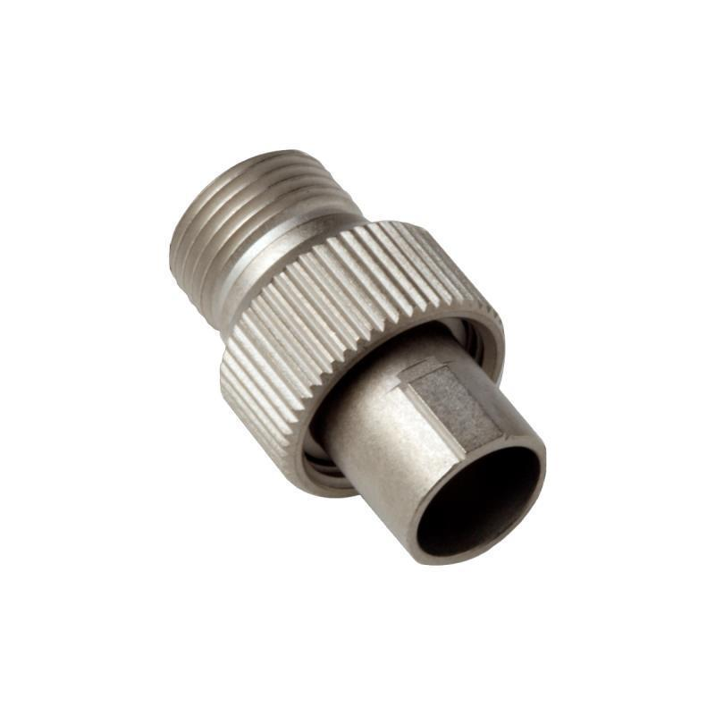 Threaded TA4F adapter enables threaded, locking TA4F connection to bodypack
transmitters. - wa340